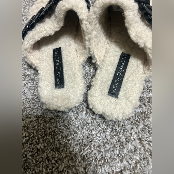 Anthropologie Kelsi Dagger Brooklyn Mules FauxFur Lined Shoes Size 8 - Picture 2 of 7